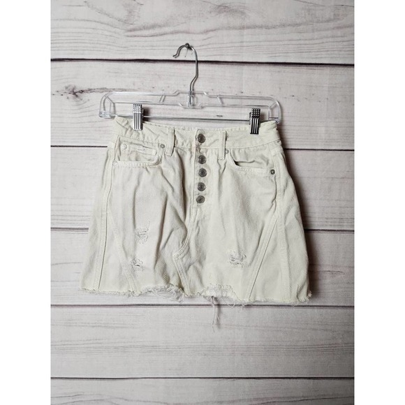 We The Free Womens Jean Skirt White Mini Distressed 100% Cotton Denim Button 25 - Picture 1 of 6